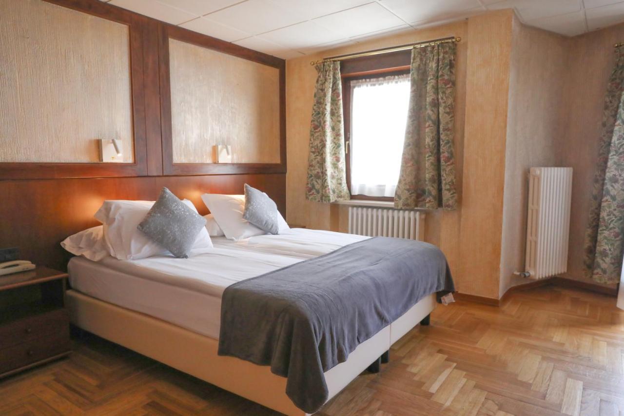 Hotel Sporting Breuil-Cervinia Eksteriør bilde