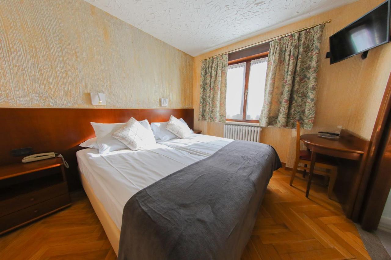 Hotel Sporting Breuil-Cervinia Eksteriør bilde