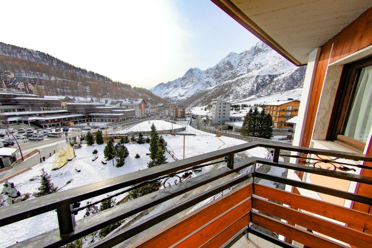 Hotel Sporting Breuil-Cervinia Eksteriør bilde
