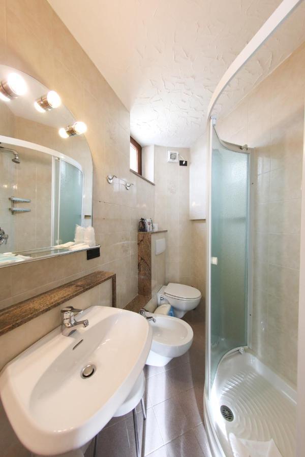 Hotel Sporting Breuil-Cervinia Eksteriør bilde